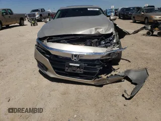 2018 Honda Accord EX-L z VIN 1HGCV1F50JA035528, wystawiony jako Copart lot #53730665 z przebiegiem 71 394 mil mil oraz Szkoda całkowita • Salvage title. Historia ofert i sprzedaży dostępna na DreamBid. Obrazek 5.