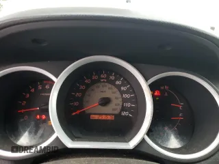 2011 Toyota Tacoma с VIN 3TMMU4FN4BM026164, выставлен на аукционе Copart как лот 63266025 с пробегом 251 576 миль миль и Списание • Salvage title. История ставок и продаж доступна на DreamBid. Изображение 9.