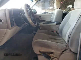 2004 Chevrolet Tahoe LS with VIN 1GNEC13V14R200632, listed as a Copart auction lot 74613094 with 303,254 mi miles and Salvage Title. Bid and sale history available at carsss.com. Image 7.