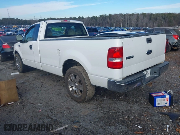 2004 Ford F-150 XL z VIN 1FTPF12594NC29622, wystawiony jako IAAI lot #41272172 z przebiegiem 145 164 mil mil oraz . Historia ofert i sprzedaży dostępna na DreamBid. Obrazek 3.