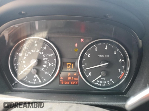 2011 BMW 3 Series 328i xDrive with VIN WBAUU3C50BA542188, listed as a Copart auction lot 74484494 with 181,964 mi miles and Salvage Title. Bid and sale history available at DreamBid. Image 9.