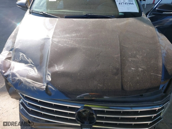 2017 Volkswagen Passat 1.8T S with VIN 1VWAT7A34HC006548, listed as a IAAI auction lot 41741466 with 110,330 mi miles. Bid and sale history available at carsss.com. Image 10.