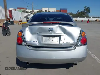 2002 Nissan Altima SE with VIN 1N4BL11E72C169164, listed as a IAAI auction lot 41992002 with 100,211 mi miles. Bid and sale history available at carsss.com. Image 6.