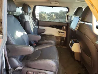 2022 Kia Carnival SX with VIN KNDNE5H39N6088182, listed as a Copart auction lot 83704854 with 65,724 mi miles and Salvage Title. Bid and sale history available at carsss.com. Image 11.