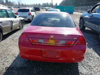 2000 Honda Accord EX z VIN 1HGCG2252YA022098, wystawiony jako IAAI lot #41670769 z przebiegiem 177 101 mil mil oraz . Historia ofert i sprzedaży dostępna na DreamBid. Obrazek 16.