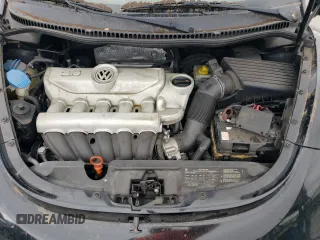 2010 Volkswagen Beetle with VIN 3VWRG3AL4AM009194, listed as a Copart auction lot 48817135 with 137,502 mi miles and Clean Title. Bid and sale history available at DreamBid. Image 11.