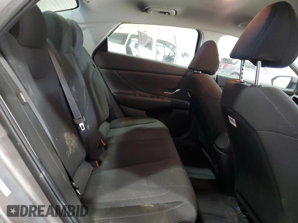 2024 Hyundai Elantra SE with VIN KMHLL4DG4RU686922, listed as a Copart auction lot 43054995 with 27,833 mi miles and Salvage Title. Bid and sale history available at DreamBid. Image 10.