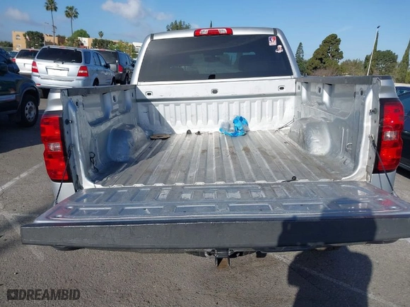 2015 Chevrolet Silverado 1500 LT with VIN 3GCUKRECXFG328033, listed as a IAAI auction lot 41659585 with NaN miles. Bid and sale history available at carsss.com. Image 17.
