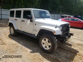 2017 Jeep Wrangler Unlimited Sahara with VIN 1C4HJWEG8HL580262, listed as a Copart auction lot 60118455 with 63,075 mi miles and Salvage title. Bid and sale history available at DreamBid. Image 4.