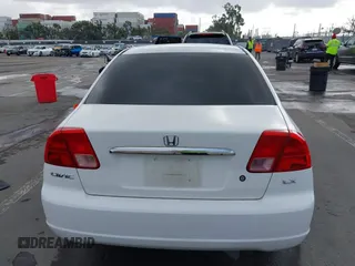 2001 Honda Civic LX with VIN JHMES16581S004567, listed as a IAAI auction lot 41914042 with 179,095 mi miles and . Bid and sale history available at carsss.com. Image 16.