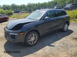 2015 Porsche Cayenne Diesel with VIN WP1AF2A25FLA33323, listed as a Copart auction lot 61576375 with 133,577 mi miles and Salvage title. Bid and sale history available at DreamBid. Image 1.