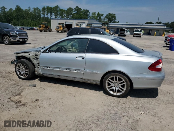 2008 Mercedes-Benz CLK 350 with VIN WDBTJ56H78F249908, listed as a Copart auction lot 61868015 with 124,620 mi miles and Salvage title. Bid and sale history available at DreamBid. Image 2.