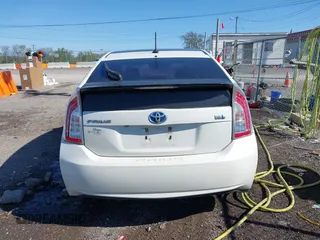 2012 Toyota Prius One with VIN JTDKN3DUXC1568215, listed as a IAAI auction lot 42058528 with 121,488 mi miles and . Bid and sale history available at DreamBid. Image 16.