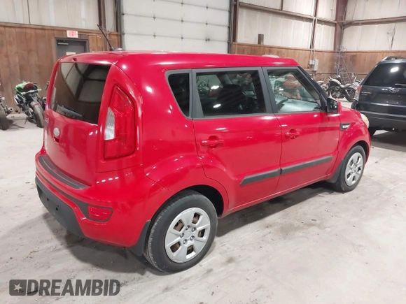 2013 Kia Soul with VIN KNDJT2A57D7606670, listed as a IAAI auction lot 42058355 with 178,057 mi miles. Bid and sale history available at carsss.com. Image 4.