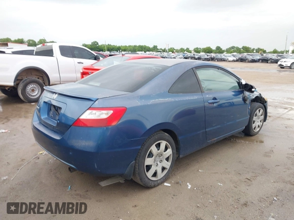2008 Honda Civic Cpe LX with VIN 2HGFG11638H507966, listed as a IAAI auction lot 42180856 with 168,172 mi miles. Bid and sale history available at carsss.com. Image 4.