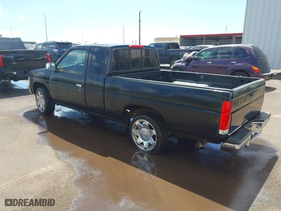 1996 Nissan Trucks 2WD XE with VIN 1N6SD16S5TC346136, listed as a IAAI auction lot 41676411 with 137,864 mi miles. Bid and sale history available at carsss.com. Image 3.