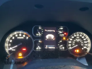 2018 Toyota Tundra 2WD SR5 with VIN 5TFEY5F1XJX242878, listed as a Copart auction lot 86533234 with 156,936 mi miles and Salvage Title. Bid and sale history available at carsss.com. Image 9.