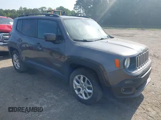 2016 Jeep Renegade Latitude z VIN ZACCJABT0GPD87340, wystawiony jako IAAI lot #42159423 z przebiegiem 121 869 mil mil oraz . Historia ofert i sprzedaży dostępna na DreamBid. Obrazek 1.