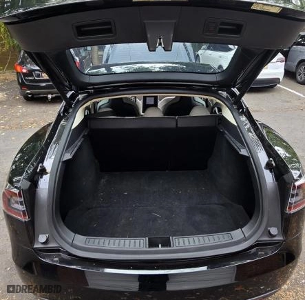 2013 Tesla Model S with VIN 5YJSA1BC5DFP10893, listed as a Copart auction lot 72544224 with 81,931 mi miles and Clean Title. Bid and sale history available at carsss.com. Image 10.