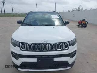 2024 Jeep Compass Limited with VIN 3C4NJDCN5RT145262, listed as a IAAI auction lot 41954147 with 10,933 mi miles and . Bid and sale history available at carsss.com. Image 12.