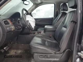 2008 Chevrolet Suburban LTZ with VIN 3GNFK16Y58G195633, listed as a Copart auction lot 43244645 with 201,312 mi miles and Clean Title. Bid and sale history available at carsss.com. Image 7.
