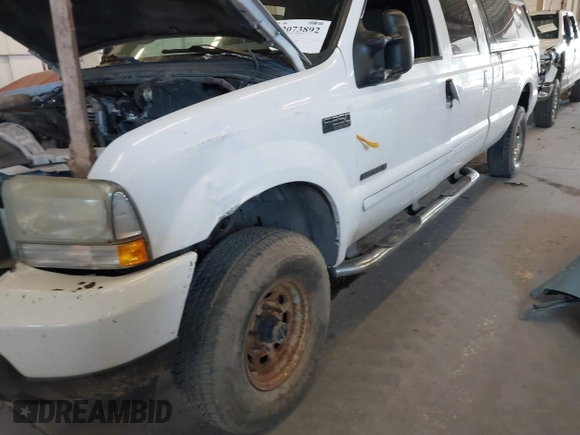 2003 Ford Super Duty F-250 XL with VIN 1FTNW21F43EA04885, listed as a IAAI auction lot 42073892 with 1 mi miles. Bid and sale history available at carsss.com. Image 6.