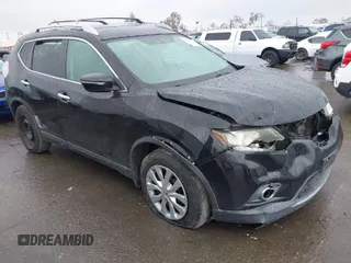 2015 Nissan Rogue SL with VIN 5N1AT2MT6FC832800, listed as a IAAI auction lot 41504531 with 142,769 mi miles. Bid and sale history available at carsss.com. Image 1.