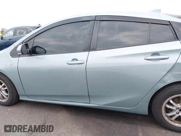 2016 Toyota Prius Four with VIN JTDKARFU2G3028881, listed as a IAAI auction lot 41391646 with 147,335 mi miles and . Bid and sale history available at DreamBid. Image 15.