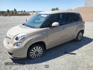 2014 FIAT 500L Easy with VIN ZFBCFABHXEZ024171, listed as a Copart auction lot 52825225 with 165,614 mi miles and Clean Title. Bid and sale history available at carsss.com. Image 1.