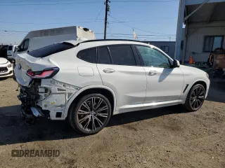 2024 BMW X4 xDrive30i with VIN 5UX33DT09R9W50136, listed as a Copart auction lot 46949595 with 6,467 mi miles and Salvage Title. Bid and sale history available at carsss.com. Image 3.