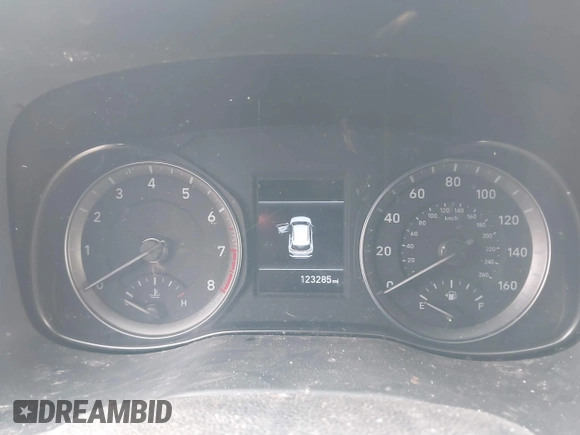 2018 Hyundai Kona Limited with VIN KM8K33A56JU105790, listed as a IAAI auction lot 41363532 with 123,285 mi miles. Bid and sale history available at carsss.com. Image 7.