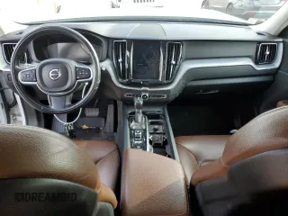 2018 Volvo XC60 Momentum with VIN LYV102RK3JB109951, listed as a Copart auction lot 81934264 with 96,916 mi miles and Salvage Title. Bid and sale history available at carsss.com. Image 8.