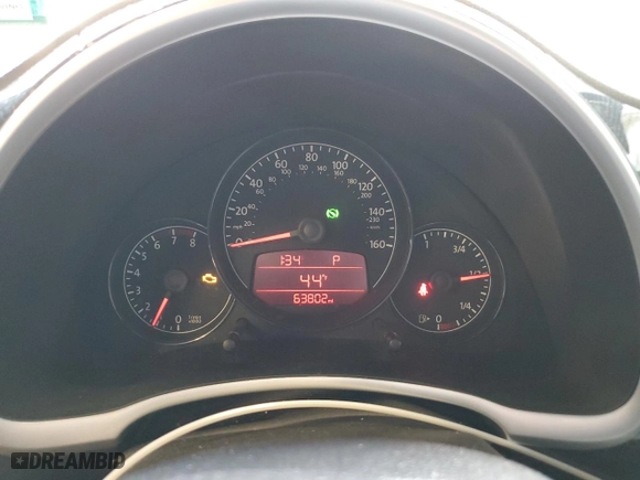 2012 Volkswagen Beetle 2.0T Turbo PZEV with VIN 3VWVA7AT1CM656081, listed as a Copart auction lot 43027995 with 63,802 mi miles and Clean Title. Bid and sale history available at carsss.com. Image 9.