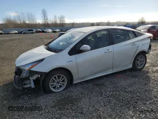 2016 Toyota Prius Two with VIN JTDKBRFUXG3021593, listed as a Copart auction lot 46394485 with 233,187 mi miles and Salvage Title. Bid and sale history available at DreamBid. Image 1.