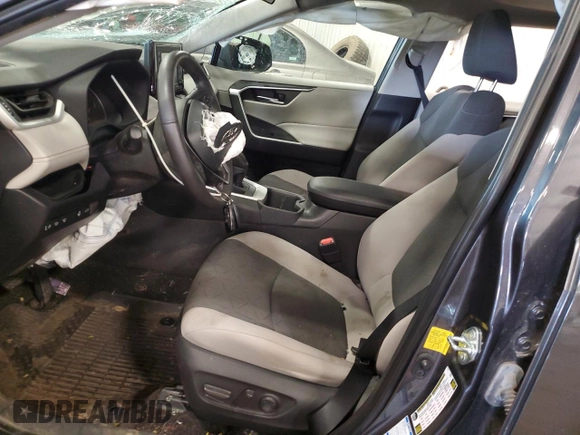 2022 Toyota RAV4 XLE with VIN 2T3P1RFV2NC292175, listed as a Copart auction lot 61615985 with Not provided miles and Non repairable. Bid and sale history available at DreamBid. Image 7.