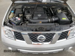 2005 Nissan Pathfinder LE with VIN 5N1AR18WX5C741945, listed as a Copart auction lot 71729874 with 130,975 mi miles and Salvage Title. Bid and sale history available at carsss.com. Image 12.