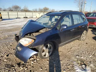 2007 Kia Rondo EX with VIN KNAFG526377120667, listed as a Copart auction lot 82762994 with 224,991 mi miles and Salvage Title. Bid and sale history available at carsss.com. Image 1.
