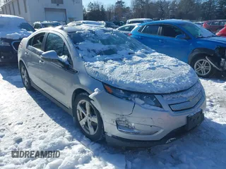 2012 Chevrolet Volt with VIN 1G1RA6E43CU123591, listed as a IAAI auction lot 41596161 with 214,080 mi miles and . Bid and sale history available at carsss.com. Image 6.