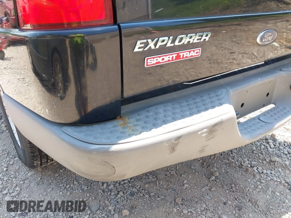 2001 Ford Explorer Sport Trac с VIN 1FMZU77EX1UA86462, выставлен на аукционе IAAI как лот 42822624 с пробегом 107 808 миль миль и . История ставок и продаж доступна на DreamBid. Изображение 16.