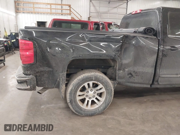 2015 Chevrolet Silverado 1500 LT with VIN 1GCVKREC6FZ403606, listed as a IAAI auction lot 41765341 with 132,805 mi miles. Bid and sale history available at carsss.com. Image 6.