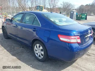 2010 Toyota Camry with VIN 4T4BF3EK9AR053357, listed as a IAAI auction lot 41952145 with 199,124 mi miles. Bid and sale history available at carsss.com. Image 3.