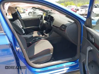 2024 Volkswagen Jetta 40th Anniversary Edition с VIN 3VW8T7BU2RM018753, выставлен на аукционе IAAI как лот 42414449 с пробегом 31 999 миль миль и . История ставок и продаж доступна на DreamBid. Изображение 5.