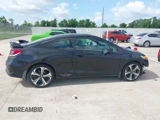 2015 Honda Civic Si with VIN 2HGFG4A50FH701845, listed as a IAAI auction lot 42515514 with 135,011 mi miles and . Bid and sale history available at DreamBid. Image 13.