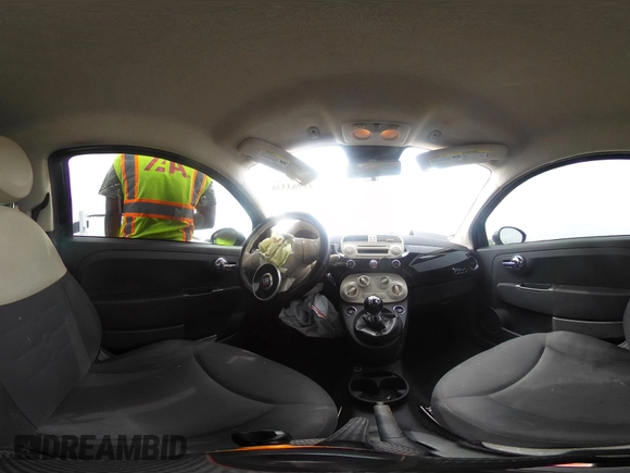 2013 FIAT 500 Pop с VIN 3C3CFFAR0DT745629, выставлен на аукционе IAAI как лот 41963338 с пробегом 127 246 миль миль и . История ставок и продаж доступна на DreamBid. Изображение 21.