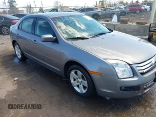 2007 Ford Fusion SE with VIN 3FAHP01197R170279, listed as a IAAI auction lot 41895160 with 256,243 mi miles. Bid and sale history available at carsss.com. Image 1.