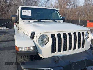 2023 Jeep Gladiator Sport S z VIN 1C6HJTAG7PL535209, wystawiony jako IAAI lot #41483780 z przebiegiem 39 376 mil mil oraz . Historia ofert i sprzedaży dostępna na DreamBid. Obrazek 6.
