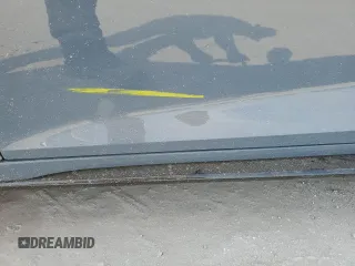 2022 Audi R8 z VIN WUAKBAFX5N7901301, wystawiony jako Copart lot #76451354 z przebiegiem Nie podano mil oraz Nie do naprawy • Non repairable. Historia ofert i sprzedaży dostępna na DreamBid. Obrazek 12.
