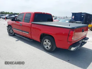 2004 Chevrolet Silverado 1500 Work Truck with VIN 1GCEC19X74Z230476, listed as a IAAI auction lot 41802123 with 242,453 mi miles. Bid and sale history available at carsss.com. Image 3.