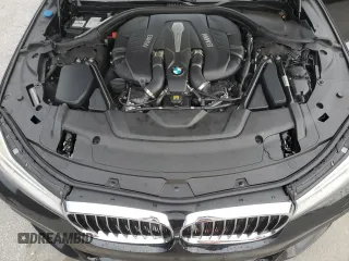 2016 BMW 7 Series 750i z VIN WBA7F0C56GGL99533, wystawiony jako Copart lot #59091045 z przebiegiem 124 624 mil mil oraz Czysty tytuł • Clean title. Historia ofert i sprzedaży dostępna na DreamBid. Obrazek 11.