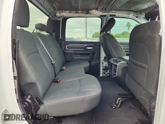 2019 Ram 2500 Big Horn with VIN 3C6UR5DJ0KG697358, listed as a Copart auction lot 62675875 with 98,653 mi miles and Salvage title. Bid and sale history available at DreamBid. Image 10.